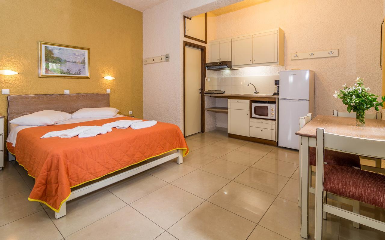Lito Apartments Paleochora Exterior photo